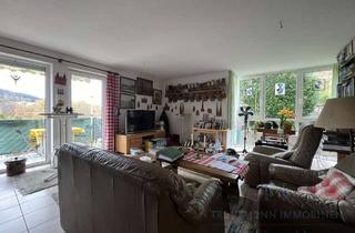 Wohnung kaufen in 77830 Bühlertal, **Lichtdurchflutete 3 Zi.-Whg. mit herrlichem Ausblick**