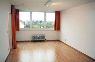 Wohnung kaufen in Am Festplatz 15A, 35440 Linden, Helle 2-Zimmer-Wohnung mit EBK und Loggia in Linden