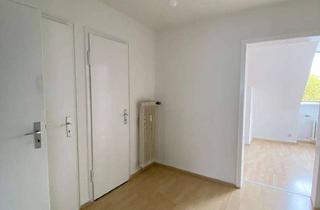 Wohnung mieten in Bahnhofstraße 23, 52064 Aachen, WG geeignete DG-Wohnung, 200m zum Hbf