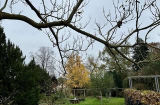 Mehrfamilienhaus kaufen in 41464 Neuss, "Für Naturliebhaber: Mehrfamilienhaus gegenüber einem botanischen Garten zu verkaufen."