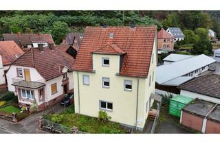 Haus kaufen in Im Handschuhteich, 66999 Hinterweidenthal, Geräumiges, preiswertes 8-Zimmer-Haus in Hinterweidenthal