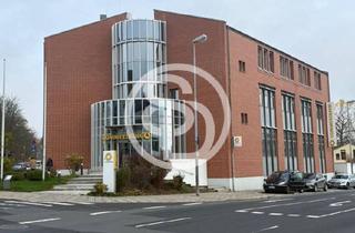 Büro zu mieten in 95100 Selb, Gewerbefläche in zentraler Lage in Selb Gesamtgewerbefläche ca. 630 m² auf 2 Etagen (1. + 2. OG) - barrierefrei mit Aufzug - mit Tiefgarage - gute Erreichbarkeit