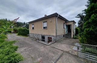 Einfamilienhaus kaufen in 01936 Königsbrück, Königsbrück - Einfamilienhaus als Sanierungsobjekt mit Grundstück