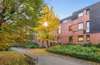 Wohnung kaufen in 22926 Ahrensburg, Ahrensburg - Nicht nur architektonisch ein echtes Highlight: helle Dachgeschoss-Wohnung mit 2 Balkonen