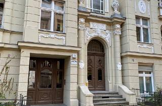 Wohnung kaufen in Stephanstraße 31, 12167 Berlin, Berlin - Vermietete Altbauwohnung mit Garten im renovierten Jugendstil-Altbau