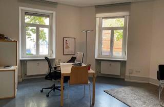 Wohnung kaufen in 77654 Offenburg, Offenburg - RESERVIERT***Neue Mieteinnahmen Klassischer Altbau auch als Wohnung möglich