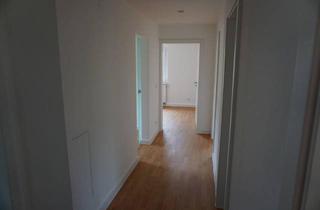 Wohnung kaufen in Humboldtstr. 68, 93053 Regensburg, Regensburg - Erstbezug nach Sanierung! 4-Zimmer-ETW zur Eigennutzung oder Vermietung