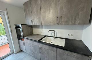 Wohnung mieten in Grabenweg, 96135 Stegaurach, Modernisierte 4 Zimmer DG Wohnung mit EBK und 2 Balkone