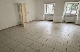 Wohnung mieten in 94032 Altstadt, Bezaubernde Stadtwohnung im Herzen der Altstadt!