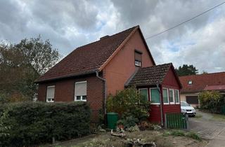 Haus kaufen in Bahnhofsiedlung 20/21, 16835 Lindow (Mark), 2 Häuser + 2 Flurstücke und viel Nebengelass