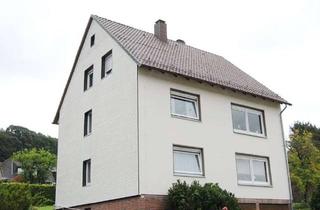 Haus kaufen in 31061 Alfeld, Einzelhaus mit 3 WE und 2 Garagenstellplätzen in landschaftlich schöner Lage