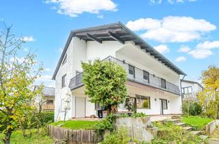 Einfamilienhaus kaufen in 97753 Karlstadt, Ansehnliches Einfamilienhaus mit Garage und Garten in Karlstadt zvk., Bj 1977, ca. 204m² Wfl.