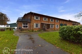 Haus kaufen in 28790 Schwanewede, Großzügiger Resthof mit Einliegerwohnung, Nebengebäude und Weide in Schwanewede