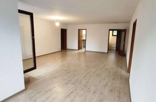 Wohnung kaufen in Seestr. 22, 74653 Künzelsau, Komplett renoviert: 3-Zimmer Terrassenwhg. ca. 120 m² Wfl. inkl. Aufzug, 2x Stellplatz & 2x Keller