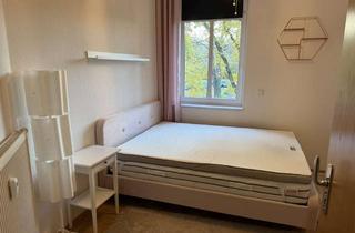 Wohnung mieten in Brühlerwallstraße, 99084 Brühlervorstadt, Möblierte 2-Zimmer-Wohnung mit gehobener Innenausstattung mit Balkon und EBK in Erfurt