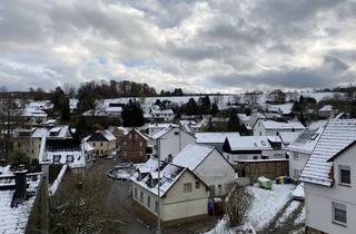 Wohnung mieten in Neuhofer Straße, 65527 Niedernhausen, Modernisierte 3 Zimmer Wohnung mit hochwertiger Nolte Einbauküche in Niedernhausen Engenhahn