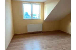 Wohnung mieten in 76684 Östringen, 1,5-Zimmer 40 m² Dachgeschosswohnung in zentraler Lage