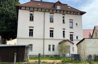 Mehrfamilienhaus kaufen in 02748 Bernstadt, Denkmalgeschütztes Mehrfamilienhaus mit Garagen in Bernstadt