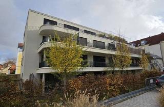 Wohnung mieten in 93053 Regensburg, Top moderne, zentral gelegene 3-Zimmer-Whg. mit riesigem Westbalkon, Küche, HWR und Stellplatz!