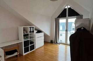 Wohnung mieten in Burgfreiheit 11, 99867 Gotha, Attraktive möblierte Dachgeschoss-Wohnung im Zentrum von Gotha