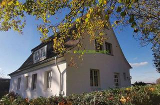 Haus kaufen in 88285 Bodnegg, Charmantes Zweifamilienhaus mit traumhaftem Gartengrundstück in Bodnegg zu verkaufen