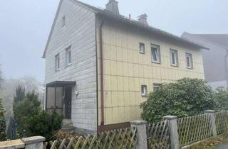 Einfamilienhaus kaufen in 95131 Schwarzenbach a Wald, Renovierungsbedürftiges Einfamilienhaus für Liebhaber