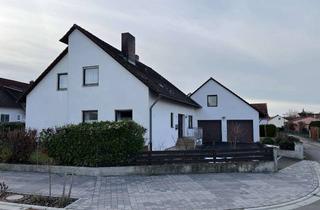 Einfamilienhaus kaufen in Seitenstraße 10, 91639 Wolframs-Eschenbach, Reserviert Gepflegtes 4,5-Zimmer-Einfamilienhaus mit großem Garten und Ausbaupotenzial in guter Lage