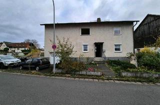 Einfamilienhaus kaufen in 96482 Ahorn, Ahorn - Einfamilienhaus mit 3 Wohnungen in Unterlauter zu verkaufen