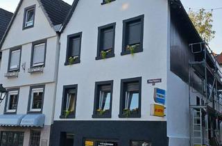 Einfamilienhaus kaufen in 61130 Nidderau, Charmantes Einfamilienhaus mit Gewerbefläche und Dachterrasse auf dem Marktplatz von Nidderau