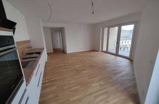 Wohnung mieten in Wallstraße 43, 40878 Ratingen, Exklusive Dachgeschosswohnung mit 3 Zimmern, Balkon