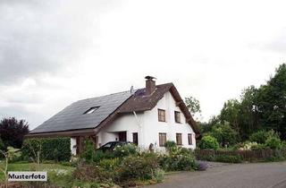 Einfamilienhaus kaufen in Trierer Straße xx, 50354 Hürth, Freistehendes Einfamilienhaus, Garten und Garage