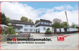 Haus kaufen in 72477 Schwenningen, Wohnhaus mit Lager, PV + 4 Garagen auf 3.000 m² Grundstück