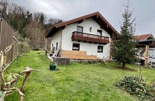 Einfamilienhaus kaufen in 83358 Seebruck, Bestlage Traunreut/St. Georgen: Einfamilienhaus mit gr. Grundstück und zusätzl. Baurecht für EFH