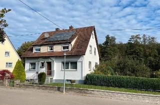 Einfamilienhaus kaufen in 78078 Niedereschach, Niedereschach - Freistehendes Einfamilienhaus am Ostrand des Schwarzwalds