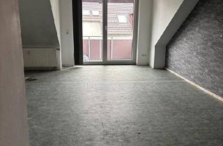 Wohnung kaufen in 38229 Salzgitter, Salzgitter - DG-Wohnung in Gebhardshagen mit Tiefgarage ins Haus.