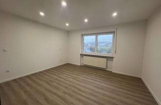 Wohnung mieten in 97947 Grünsfeld, Sanierte und großzügige 3,5 Zimmer-Whg. mit Balkon und Garage!