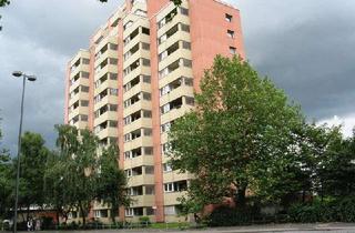 Wohnung mieten in Boltensternstr. 96/98, 50735 Niehl, Gerne wohnen bei der GAG - Sonnige Dreizimmerwohnung mit Loggia