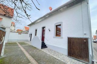 Haus mieten in Jahnstr., 67112 Mutterstadt, Charmantes, frisch saniertes/renoviertes Einfamilienhaus mit historischem Flair, Garten und Carport