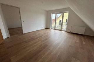 Wohnung mieten in Am Sportplatz, 39164 Seehausen, Gemütliche 2-Zimmer-Dachgeschosswohnung mit Balkon!