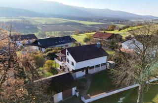 Haus kaufen in 93453 Neukirchen, KENSINGTON - Exklusiv - Ländliches Anwesen mit Bergblick und einzigartigem Potenzial!