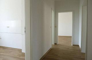 Wohnung mieten in Rathausstraße 12, 06237 Leuna, Alles neu im Altbau ... auch die Dusche