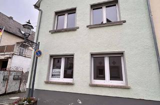 Haus mieten in Mayener Str. 36, 56220 Bassenheim, Großzügiges Einfamilienhaus inkl. Einbauküche in Bassenheim zur Miete!Frei ab sof