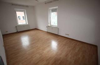 Wohnung mieten in Seligenthaler Str. 48, 84034 Nikola, Großzügige 2 Zimmer Altbauwohnung mit Essküche im Nikolaviertel