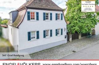 Haus kaufen in 97348 Markt Einersheim, Attraktives Anwesen mit charmantem Eigenheim und profitablem Zweifamilienhaus