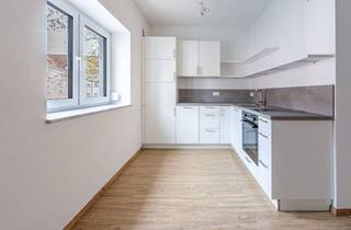 Wohnung kaufen in 94315 Straubing, *FÜR EIGENNUTZER UND KAPITALANLEGER* 1,5-Zimmer-Apartment mit Einbauküche in zentrumsnaher Lage