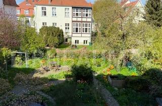 Wohnung mieten in Rudolf-Breitscheid-Straße, 17489 Nördliche Mühlenvorstadt, Großzügige Wohnung im Theaterviertel mit Balkon und Gartennutzung