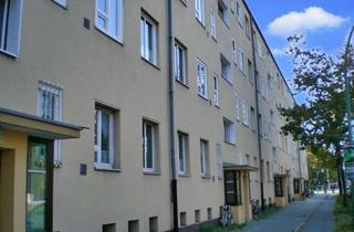 Wohnung kaufen in Unter Den Eichen 85, 14169 Lichterfelde, Sehr gepflegte vermietete 3-Zimmer-Wohnung mit Balkon provisionsfrei zu verkaufen