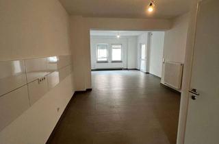 Wohnung mieten in Wellesweilerstraße 18, 66538 Neunkirchen, Freundliche 1-Zimmer-EG-Wohnung in Neunkirchen / Erstbezug nach Renovierung