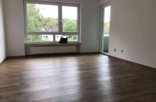 Wohnung mieten in Schlehenweg 16, 36251 Bad Hersfeld, Großzügige 3-Zimmer Wohnung mit Balkon am Johannesberg zu vermieten