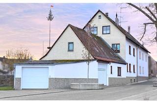 Haus kaufen in 91341 Röttenbach, Großzügiges Familienhaus plus Einliegerwohnung & 2 große Garagen